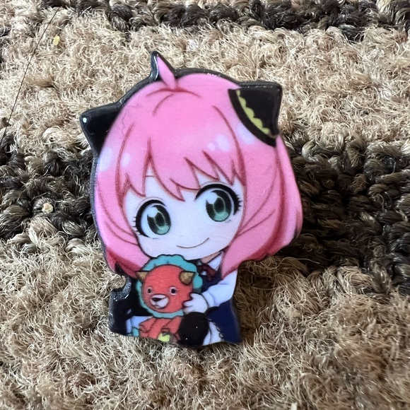 COPY - Spy x Family Manga Brooch Pin Japanese Anime - Picture 1 of 5